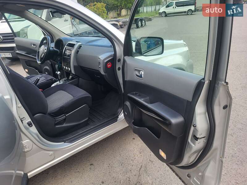 Позашляховик / Кросовер Nissan X-Trail 2008 в Хмельницькому