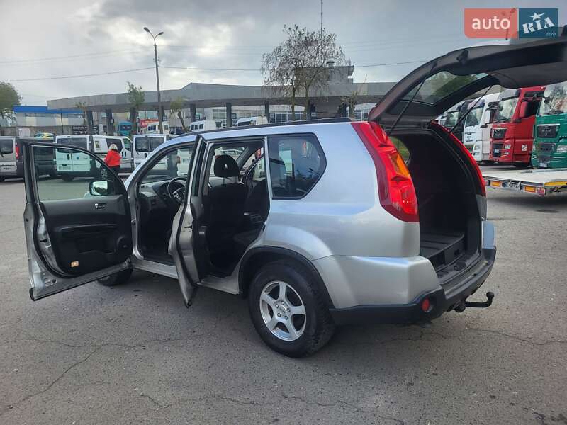 Позашляховик / Кросовер Nissan X-Trail 2008 в Хмельницькому