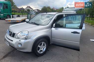 Внедорожник / Кроссовер Nissan X-Trail 2008 в 