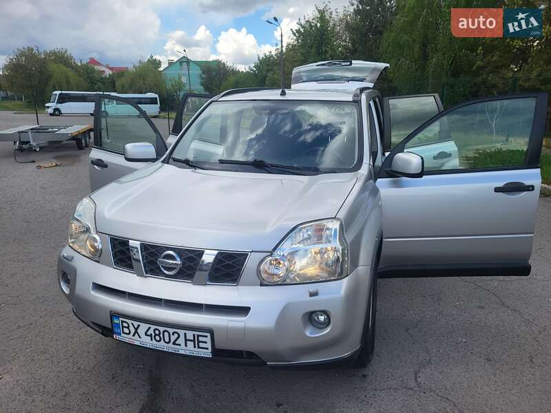 Позашляховик / Кросовер Nissan X-Trail 2008 в Хмельницькому