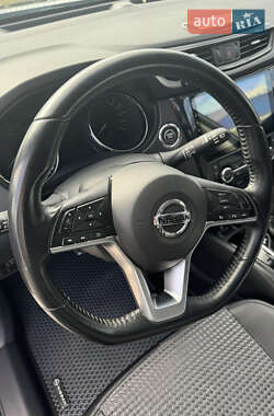 Позашляховик / Кросовер Nissan X-Trail 2021 в 