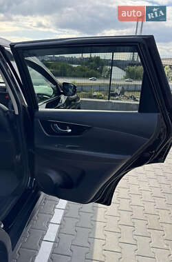 Позашляховик / Кросовер Nissan X-Trail 2021 в 
