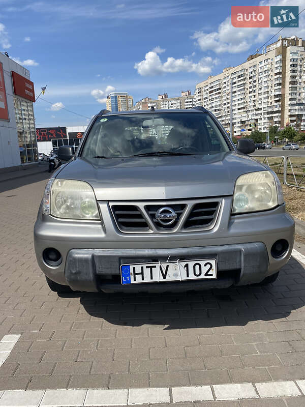 Внедорожник / Кроссовер Nissan X-Trail 2003 в Киеве фото 4 Внедорожник / Кроссовер Nissan X-Trail 2003 в Киеве