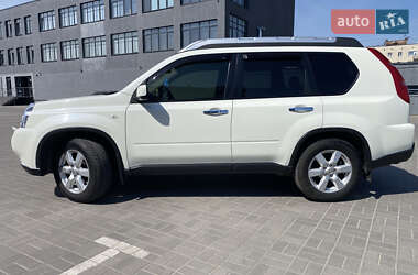 Позашляховик / Кросовер Nissan X-Trail 2008 в Хмельницькому