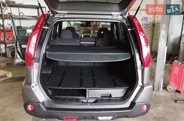 Внедорожник / Кроссовер Nissan X-Trail 2013 в 