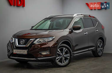Внедорожник / Кроссовер Nissan X-Trail 2019 в Киеве