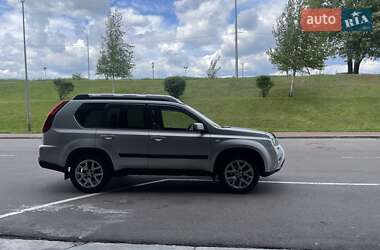 Внедорожник / Кроссовер Nissan X-Trail 2013 в Киеве
