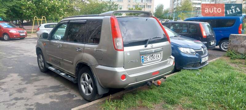 Позашляховик / Кросовер Nissan X-Trail 2002 в Южноукраїнську