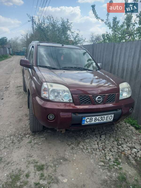Позашляховик / Кросовер Nissan X-Trail 2004 в Прилуках фото 2 Позашляховик / Кросовер Nissan X-Trail 2004 в Прилуках