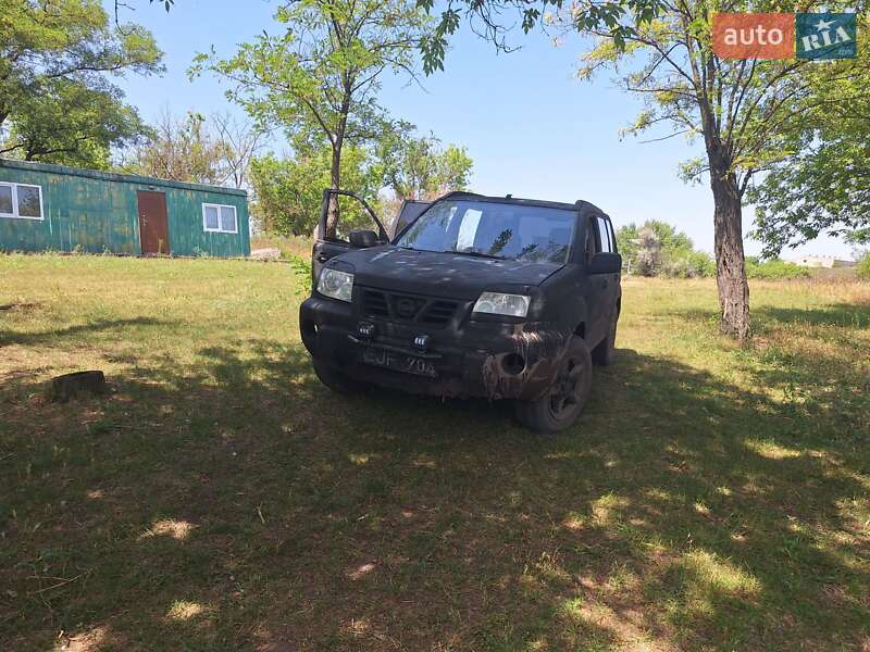 Внедорожник / Кроссовер Nissan X-Trail 2002 в Запорожье