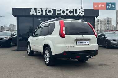 Внедорожник / Кроссовер Nissan X-Trail 2012 в 