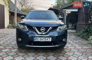 Внедорожник / Кроссовер Nissan X-Trail 2015 в 