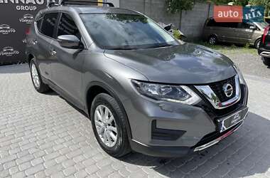 Позашляховик / Кросовер Nissan X-Trail 2021 в 