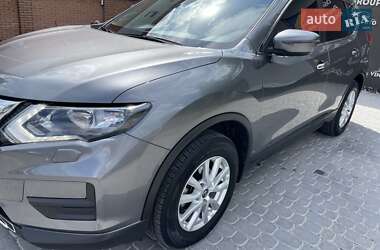 Позашляховик / Кросовер Nissan X-Trail 2021 в 
