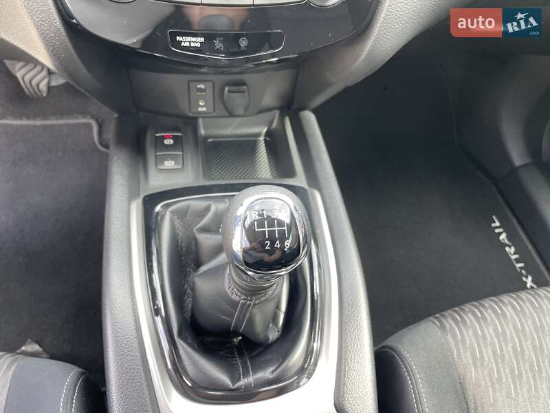 Внедорожник / Кроссовер Nissan X-Trail 2021 в Виннице