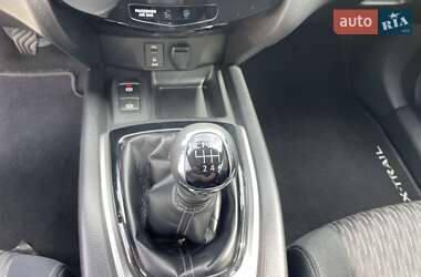 Позашляховик / Кросовер Nissan X-Trail 2021 в 