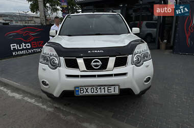 Позашляховик / Кросовер Nissan X-Trail 2012 в 