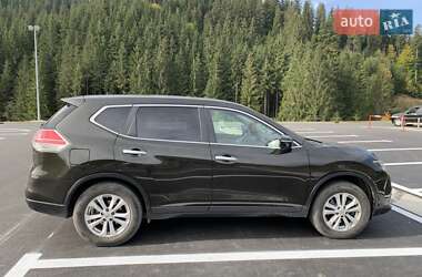 Позашляховик / Кросовер Nissan X-Trail 2015 в 