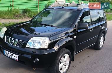 Внедорожник / Кроссовер Nissan X-Trail 2005 в 