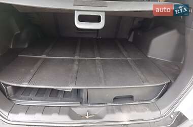 Позашляховик / Кросовер Nissan X-Trail 2010 в 
