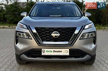 Позашляховик / Кросовер Nissan X-Trail 2024 в 