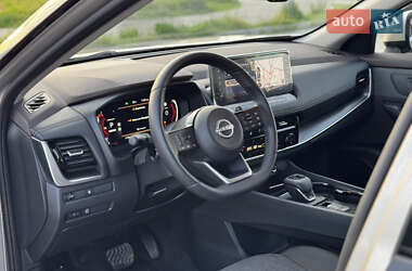 Позашляховик / Кросовер Nissan X-Trail 2024 в 