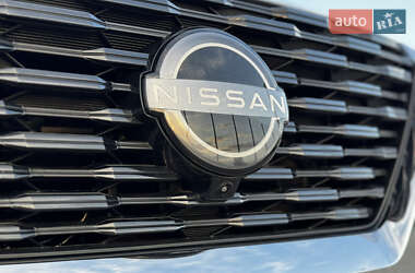Позашляховик / Кросовер Nissan X-Trail 2024 в 