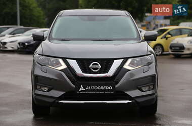 Позашляховик / Кросовер Nissan X-Trail 2018 в 