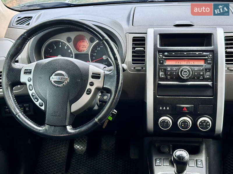 Внедорожник / Кроссовер Nissan X-Trail 2007 в Киеве