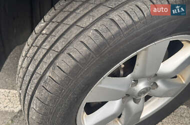 Позашляховик / Кросовер Nissan X-Trail 2007 в 
