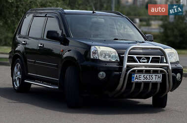 Внедорожник / Кроссовер Nissan X-Trail 2002 в 
