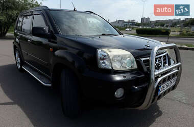 Внедорожник / Кроссовер Nissan X-Trail 2002 в 