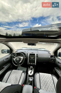 Внедорожник / Кроссовер Nissan X-Trail 2010 в 