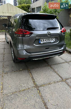 Внедорожник / Кроссовер Nissan X-Trail 2021 в 