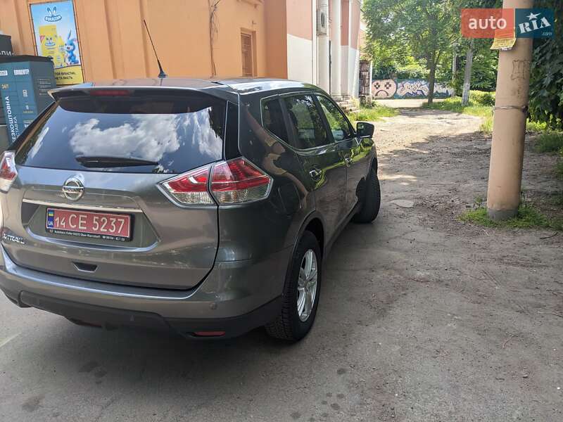 Внедорожник / Кроссовер Nissan X-Trail 2016 в Одессе