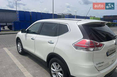 Внедорожник / Кроссовер Nissan X-Trail 2016 в 