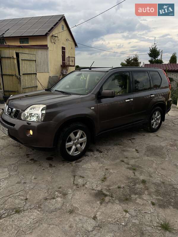Внедорожник / Кроссовер Nissan X-Trail 2008 в Сокале