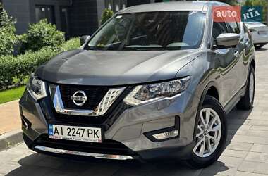 Внедорожник / Кроссовер Nissan X-Trail 2019 в 