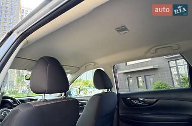 Внедорожник / Кроссовер Nissan X-Trail 2019 в 