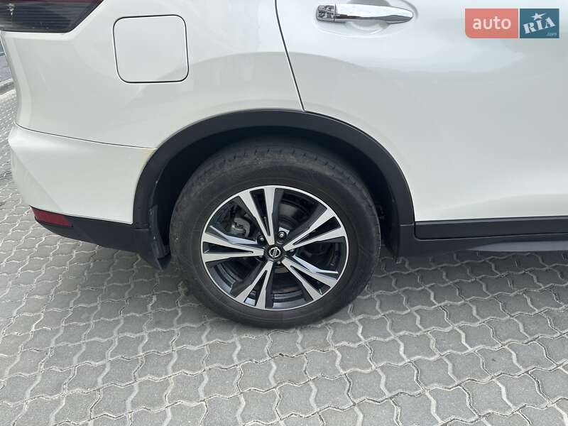 Позашляховик / Кросовер Nissan X-Trail 2018 в Івано-Франківську