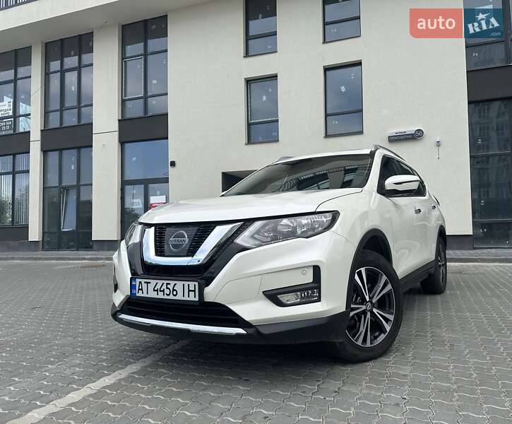 Позашляховик / Кросовер Nissan X-Trail 2018 в Івано-Франківську