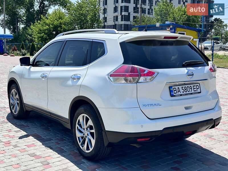 Внедорожник / Кроссовер Nissan X-Trail 2017 в Кропивницком