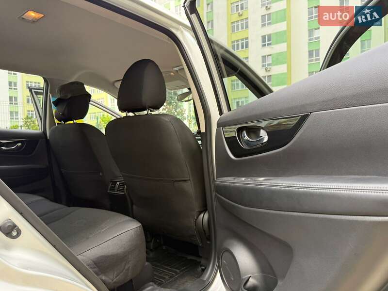 Внедорожник / Кроссовер Nissan X-Trail 2019 в Киеве фото 15 Внедорожник / Кроссовер Nissan X-Trail 2019 в Киеве