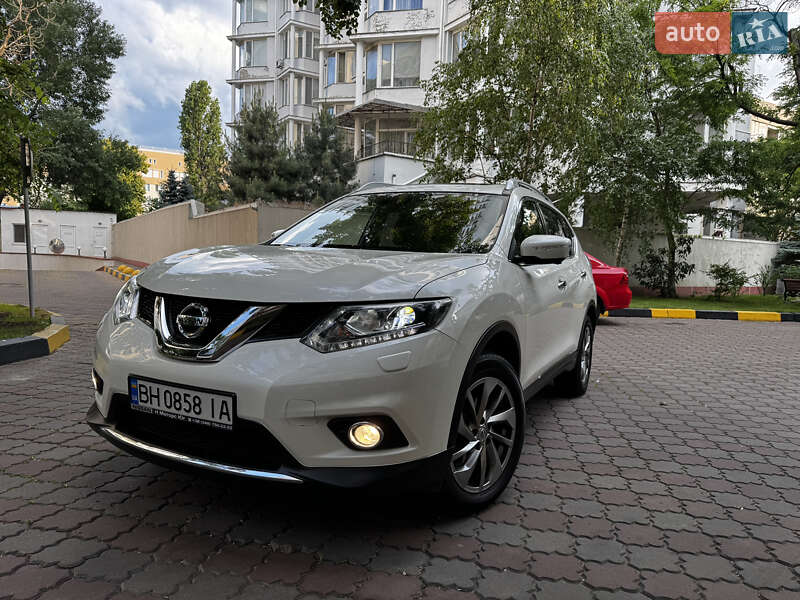 Позашляховик / Кросовер Nissan X-Trail 2017 в Одесі