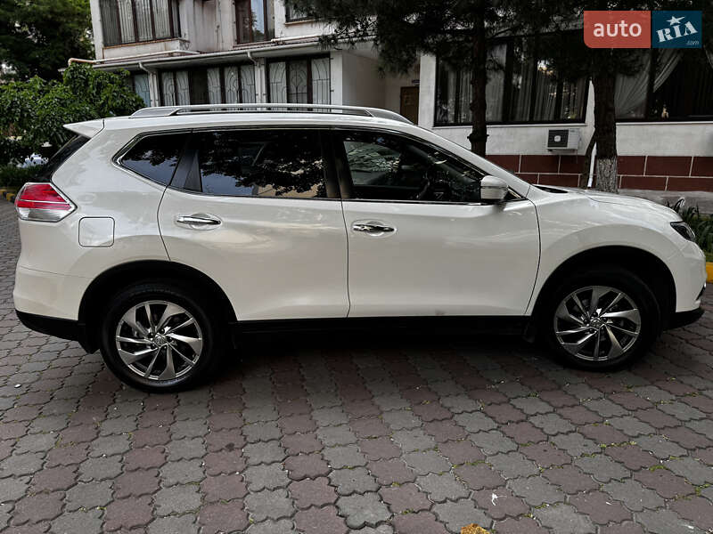 Позашляховик / Кросовер Nissan X-Trail 2017 в Одесі