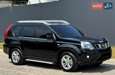 Позашляховик / Кросовер Nissan X-Trail 2014 в Дніпрі