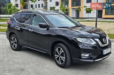 Внедорожник / Кроссовер Nissan X-Trail 2020 в 