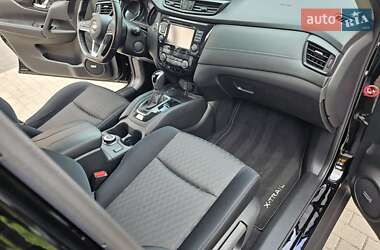 Внедорожник / Кроссовер Nissan X-Trail 2020 в 