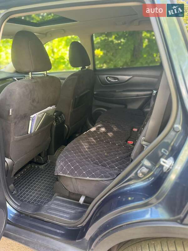 Позашляховик / Кросовер Nissan X-Trail 2015 в Бердичеві