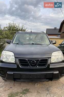 Внедорожник / Кроссовер Nissan X-Trail 2003 в Львове